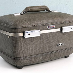 Vintage Train Case, American Tourister Gray Tweed Small Luggage, Vintage Travel image 1