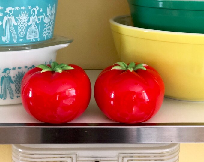 Vintage Tomato Salt and Pepper Shakers Etsy