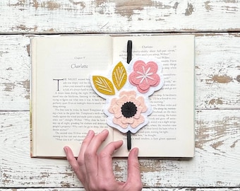 Elastic Flower Bookmark : For Booklover / Reader / Book Club / Bookworm / Teacher Appreciation Gift / Mother's Day /  Bibliophile