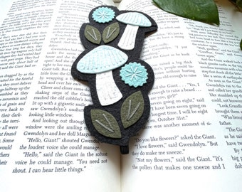 Mushroom Bookmark - Bibliophile Gift - Reader Gift - Bookish - Booklover Gift - Book Club Gift - Teacher Gift - Planner Band