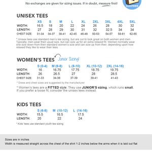K&ouml;nnte beinhalten: Eine wei&szlig;e T-Shirt-Gr&ouml;&szlig;entabelle mit Ma&szlig;en in Zoll f&uuml;r Unisex-, Damen- und Kinder-T-Shirts. Die Tabelle enth&auml;lt Breiten-, L&auml;ngen- und Brustumfangsma&szlig;e f&uuml;r jede Gr&ouml;&szlig;e, von XS bis 5XL. Der Text "thanks for looking!" steht unten.