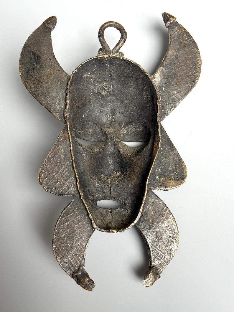 Back view African tribal bronze mask authentic vintage lost-wax casting