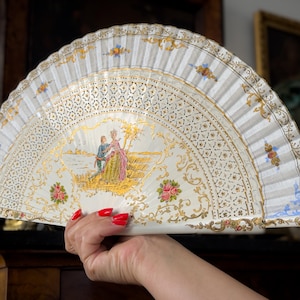 Vintage Hand-Painted Folding Fan – 1920s–1940s – Wood & Fabric – Collectible