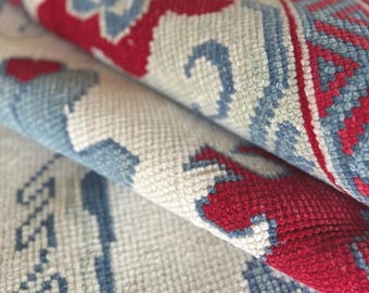 Handgeknüpfter Wollteppich - Geometrische Muster in Rot und Blau | Traditionelles orientalisches Design | Handgefertigter Teppich für Wohnzimmer Schlafzimmer Dekor
