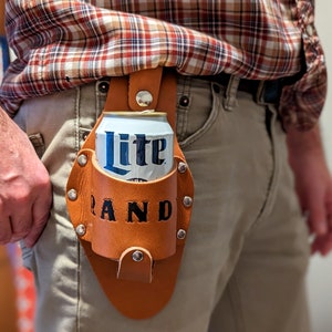 Gepersonaliseerd leren bierholster, mediumbruin, Luckenbach