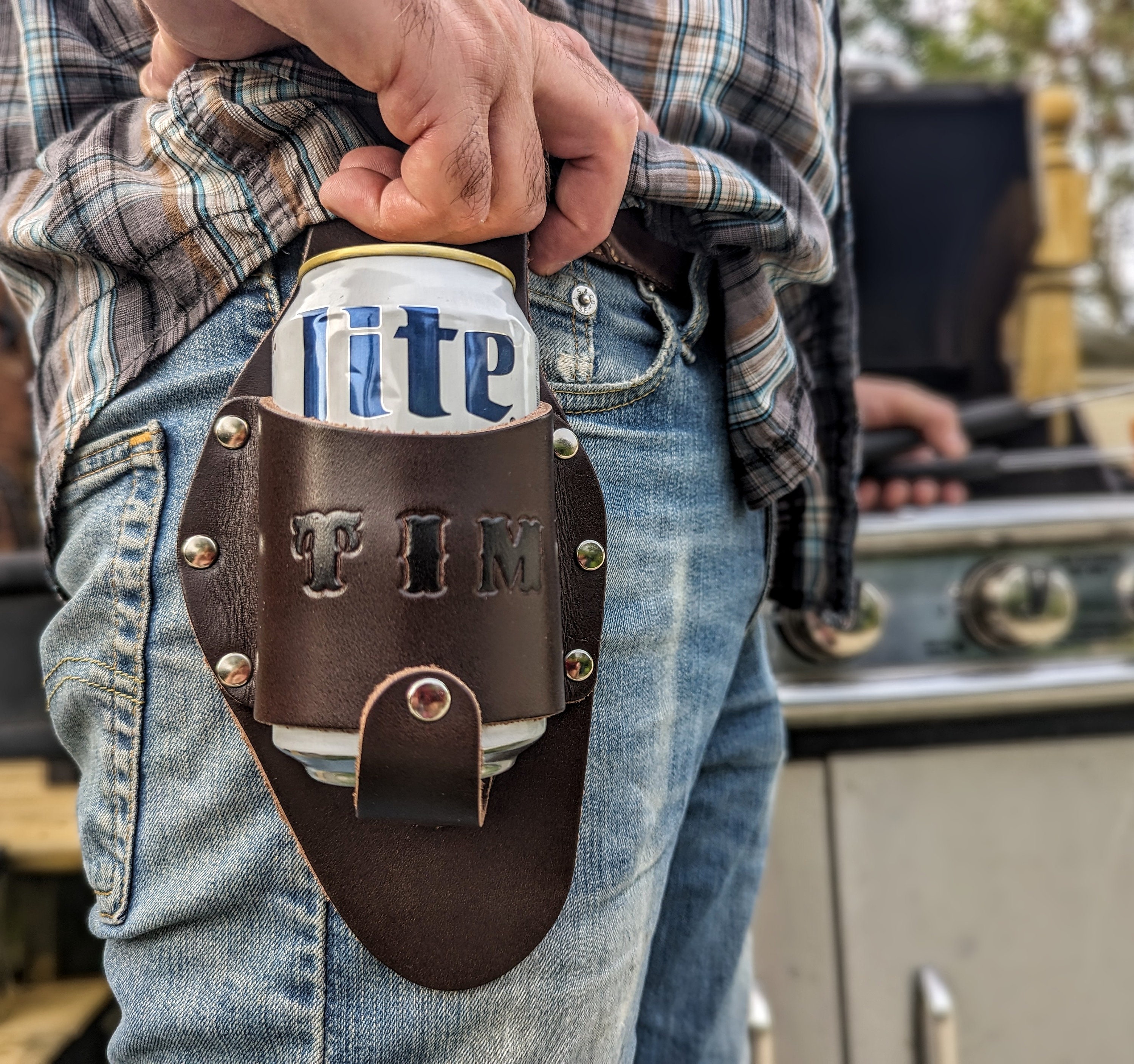 HUYIWEI Bierhalter,2 Stücke Bierholster,Bier-Holster aus echtem,Bierholster  Biergürtel als Geschenk für Männer, Geschenkidee für Freund, Vater