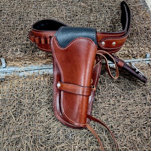 Vintage Leather Cowboy Holster: .357 .38 .44 .45 Revolver Ammo Loops