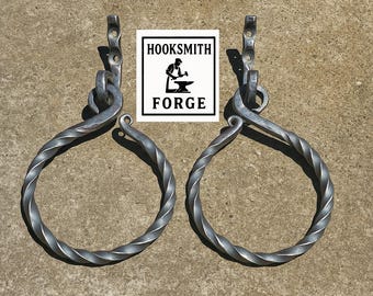 Hand-Forged Towel Rings (Set of 2) – Rustic Iron Bathroom Hardware, Wall-Mounted Farmhouse Towel Holders