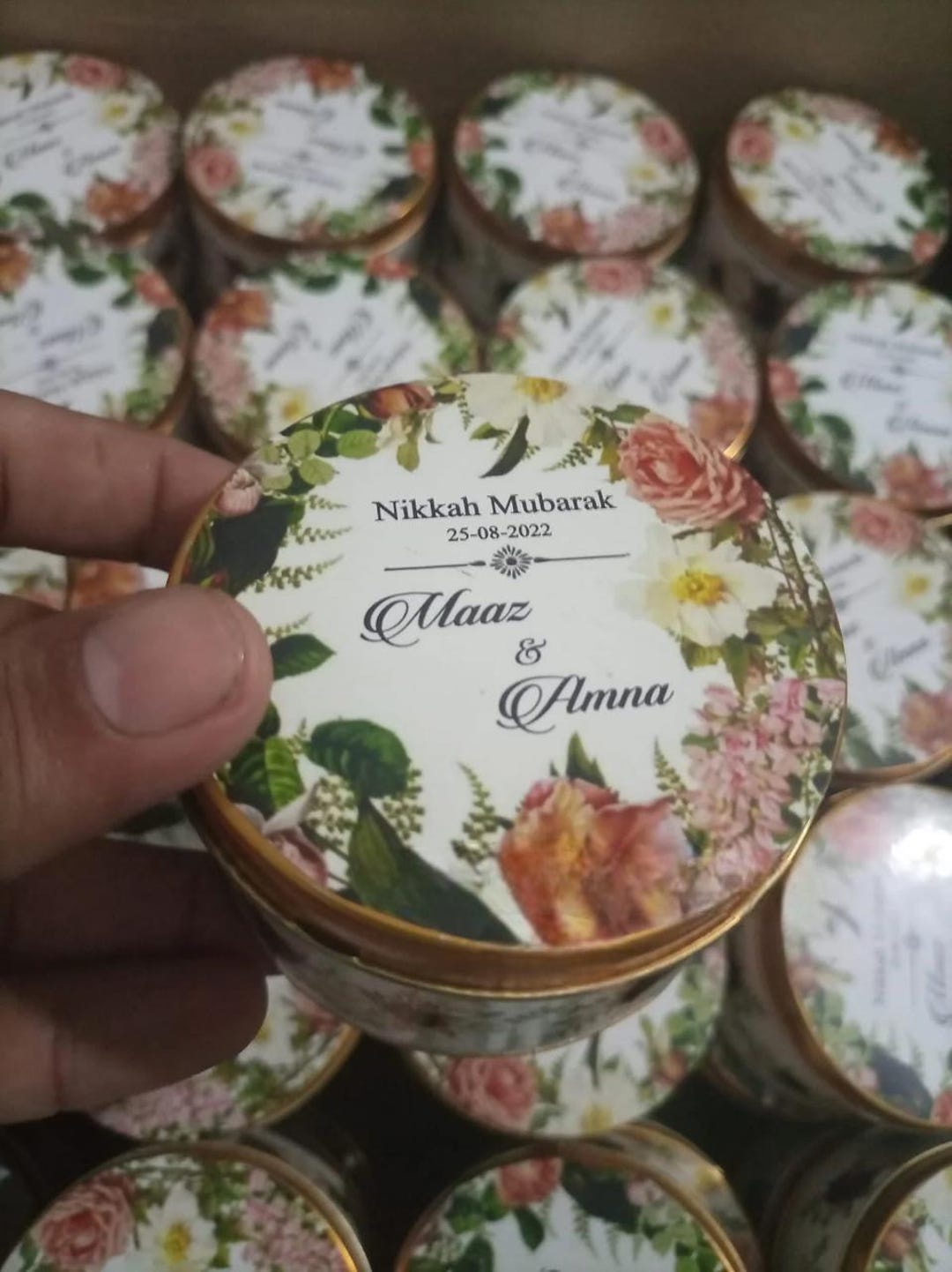Personalized Floral Wedding Favor Tins: Elegant Guest Gift (set of 25 ...