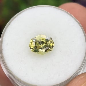 Natuurlijke gele kleur tanzaniet edelsteen 1,43 kt, 8 x 6 mm fancy geslepen tanzaniet