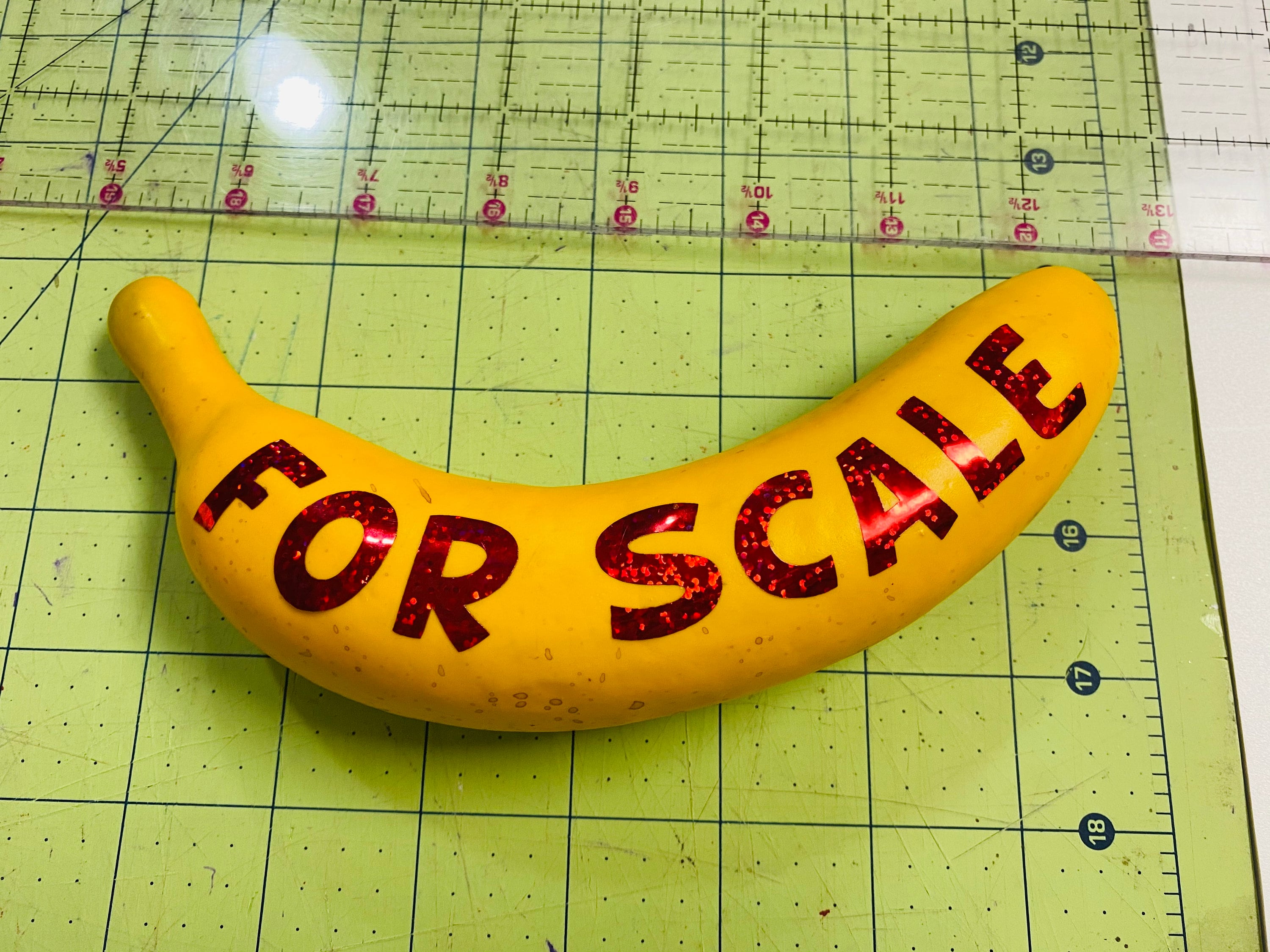 Cake of over 500 yards of yarn banana for scale. : r/BananasForScale