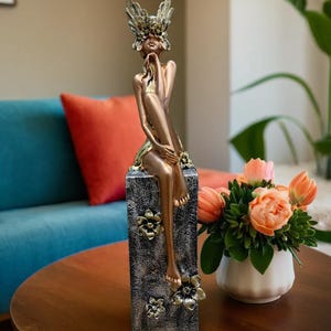 Big Leg Lady Handmade Decor Statue