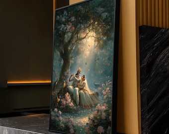 Puede incluir: Una obra de arte enmarcada que representa a dos figuras bajo un árbol en flor. La obra utiliza colores suaves, centrándose en las figuras, las flores y el juego de la luz que se filtra a través de las hojas. El marco es negro.