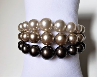 Vintage Faux Pearls Wrap Memory Bracelet