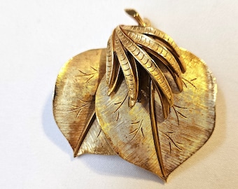 Vintage Craft 1960s-70s Gold-Tone Double Metal Leaf Brooch Pin