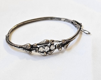 Vintage Silver-Tone Rhinestone Bracelet