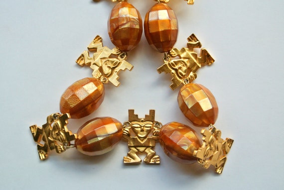 Vintage Aztec/Mayan-Style And Mother Of Pearl Bea… - image 3