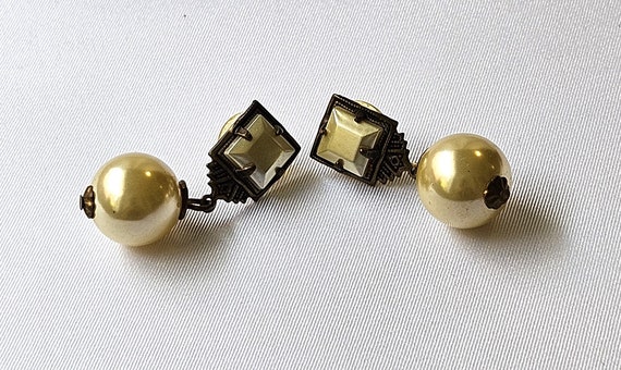 Vintage Faux Pearls Brass Square Setting Pierced … - image 4