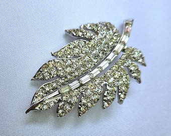 Vintage Pell Clear Rhinestone Leaf Brooch Pin