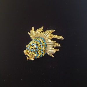 Vintage Unsigned Weiss Thistle Brooch Pin