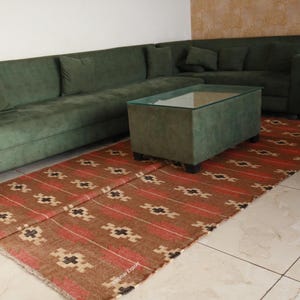 Handwoven Wool Jute Rug: Contemporary Kilim Design
