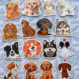 Paquete de 50 pegatinas de razas de perros adorables: vinilos impermeables de cachorros de dibujos animados para amantes de los perros, portátiles, álbumes de recortes y regalos.