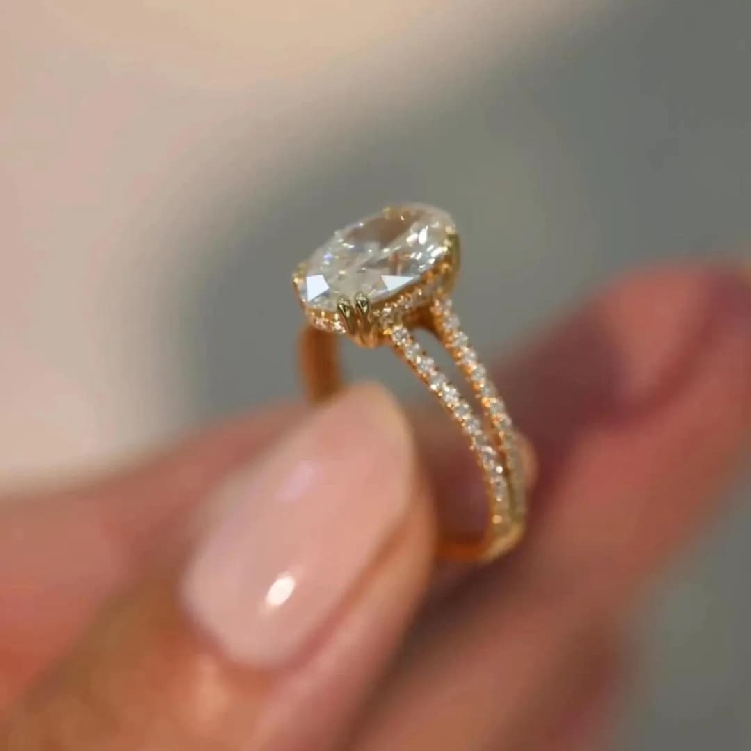 Oval Moissanite Engagement Ring, 14K Yellow Gold Split Shank Wedding ...