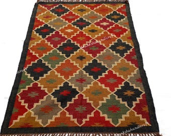 Handwoven Wool Jute Kilim Rug: Bohemian Indian Area Rug