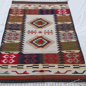 Handwoven Cotton Kilim Rug: Washable Flat Weave Area Rug