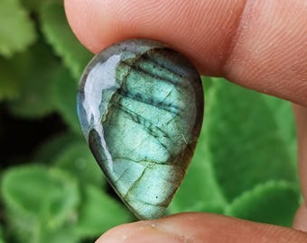 Multi Fire Labradorite Cabochon: Pear-Shaped Loose Gemstone (15.95 Cts, 23x16x5mm)