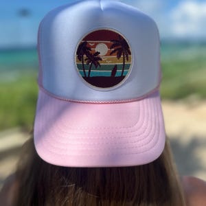 Retro Vibes, Beach Style - Trucker Hat