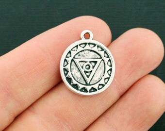 Chakra pendant | Etsy