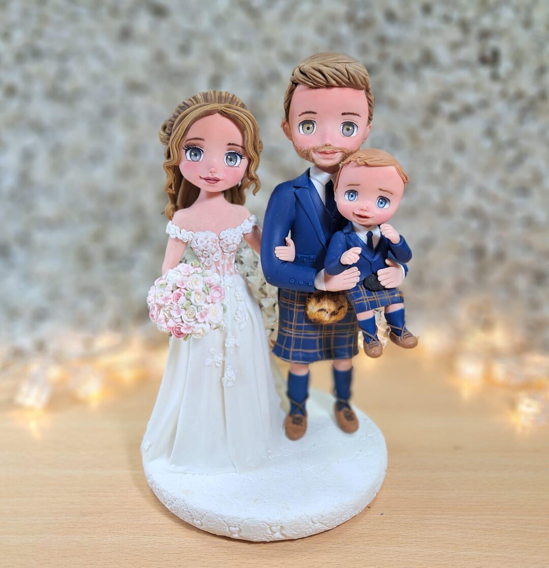 Personalized Scottish Wedding Cake Topper: Bride & Groom Figurine - Etsy
