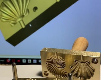 Ammonite-Clam Duo 2 part press tool for Lamp-Work Glass