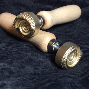 Ammonite Stamp for Lampworkers.  1 inch 25mm push Stamp to avail an internal image in transparent glass