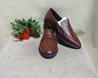 Handgefertigte Braune Leder Loafers: Herren Slip-On Freizeitschuhe