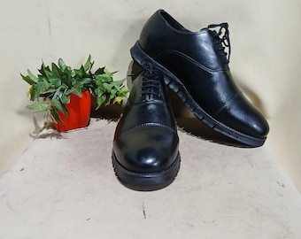 Men's Black Leather Oxford Dress Shoes: Flexible Grip Sole