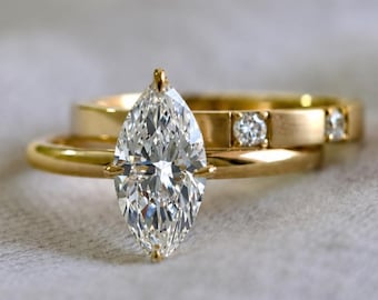 2 CT Marquise Cut Moissanite Bridal Ring Set 14k Gold Engagement Ring Flush Mount Diamond Band Minimalist Solitaire Stacking Wedding Rings