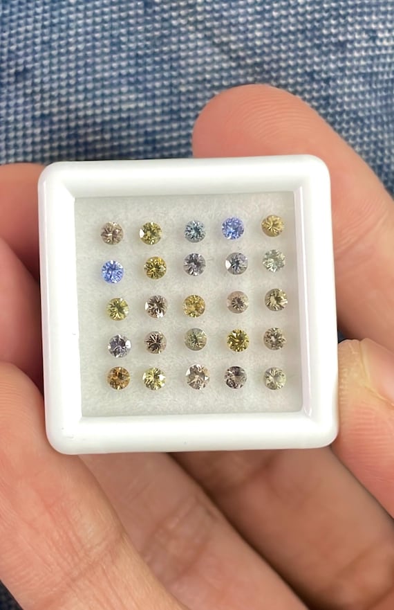 Natural Unheated Tanzanite Gemstones: Round Faceted Diamond Cut, 3 Carats