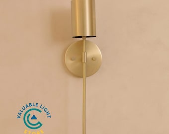 Mid Century Handcrafted Brass Wall Sconce For Modern Interiors