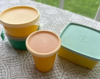Vintage Tupperware Lot with Lids, 4 Containers with Lids|Freezer Container|Kids Cup|Kids Snack Holder|Sandwitch Holder|Lunch Containers
