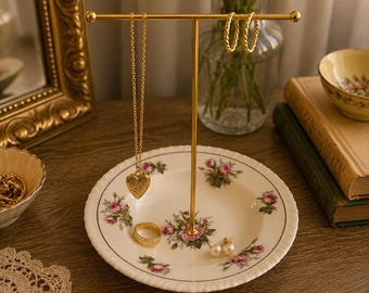 Vintage Bowl Jewelry Necklace Stand, Upcycled Vintage Catchall, Floral Bridesmaid Gift, Cottagecore Vanity Decor