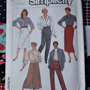 Simplicity 7707 Misses&#39; Skirt in Two Lengths, Pants and Culottes 1986 Size 6-8-10
