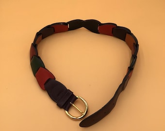 Vintage FURLA Belt from the 90s in Multicolored Woven Leather with Gold Buckle, Medium Size, Made in Italy, Excellent Condition