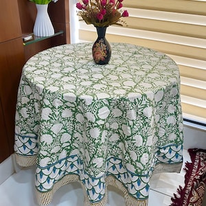 Mossgrön blommig indisk handtryckt bordsduk rektangulär/fyrkantig/rund bomullsduk fransk 6-sits matduk bohemisk inredning