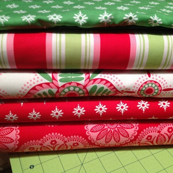 Christmas Fabric, Pillow & Maxfield Christmas Collection, Fabric by the Yard, 5 yard total Fabric Bundle