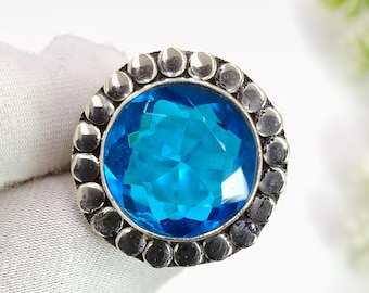 Swiss Blue Topaz Ring: 925 Sterling Silver, Round Cut Gemstone