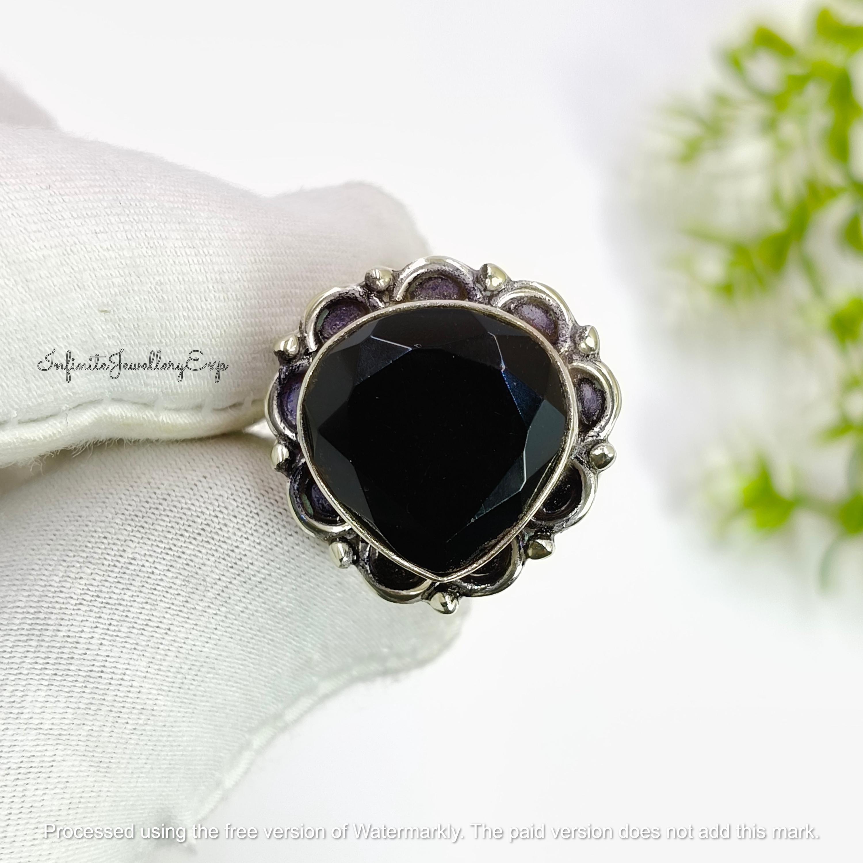 Heart x Black Onyx シルバー 925ハート型 黒石 リング Black Onyx Heart Ring: Faceted 925 Sterling Silver Statement
