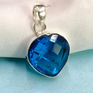 Blue Topaz Heart Pendant – 925 Sterling Silver Necklace, Handmade Birthstone Jewelry Gift for Her, Dainty Blue Gemstone Fashion Pendant