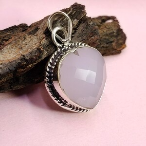 Harthanger rozenkwarts: handgemaakte sterlingzilveren edelsteenketting